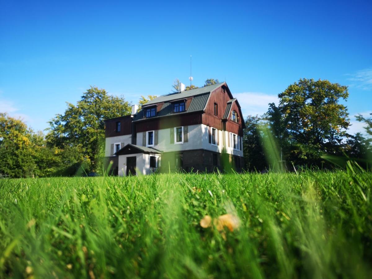 Apartman Mezi Duby Osecna 외부 사진